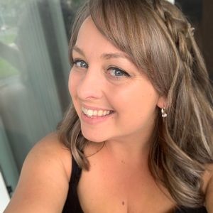 Meet your Posher, Bonnie